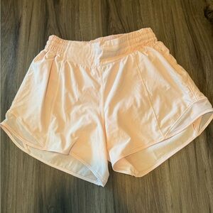 Lululemon hotty hot short